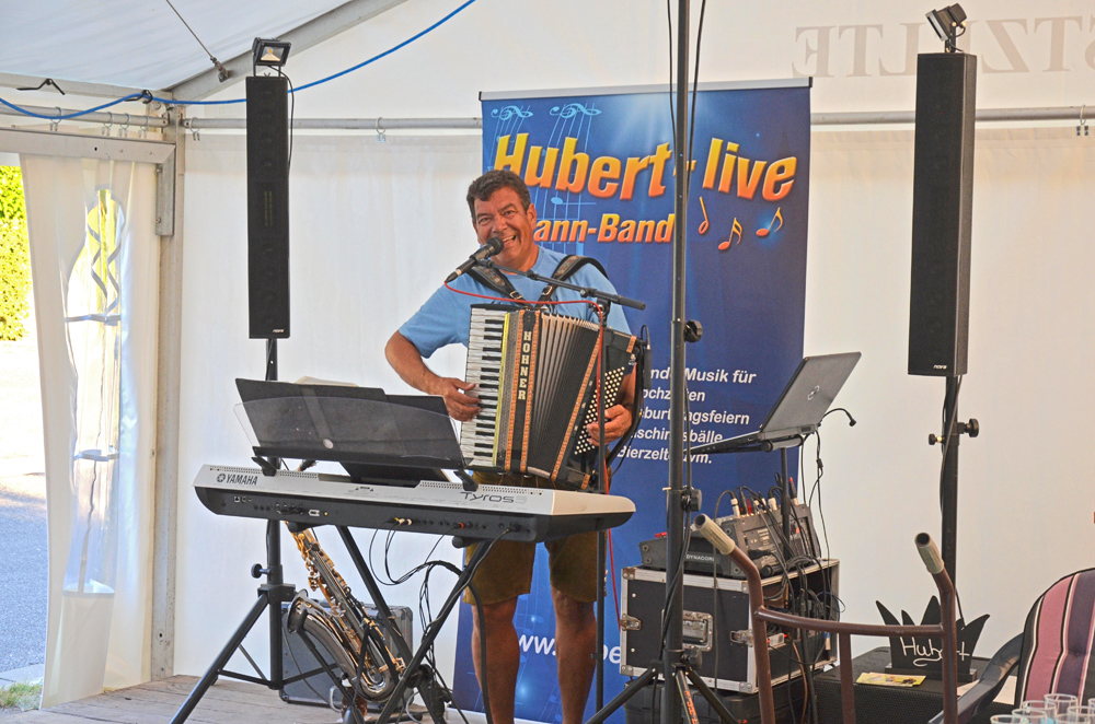 Geburtstagsparty Alleinunterhalter Hubert-live Niederbayern