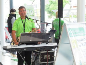 Firmenfeier Alleinterhalter Hubert-live